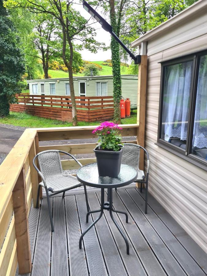 Unique Caravan With Outdoor Space Ballantrae Exterior photo