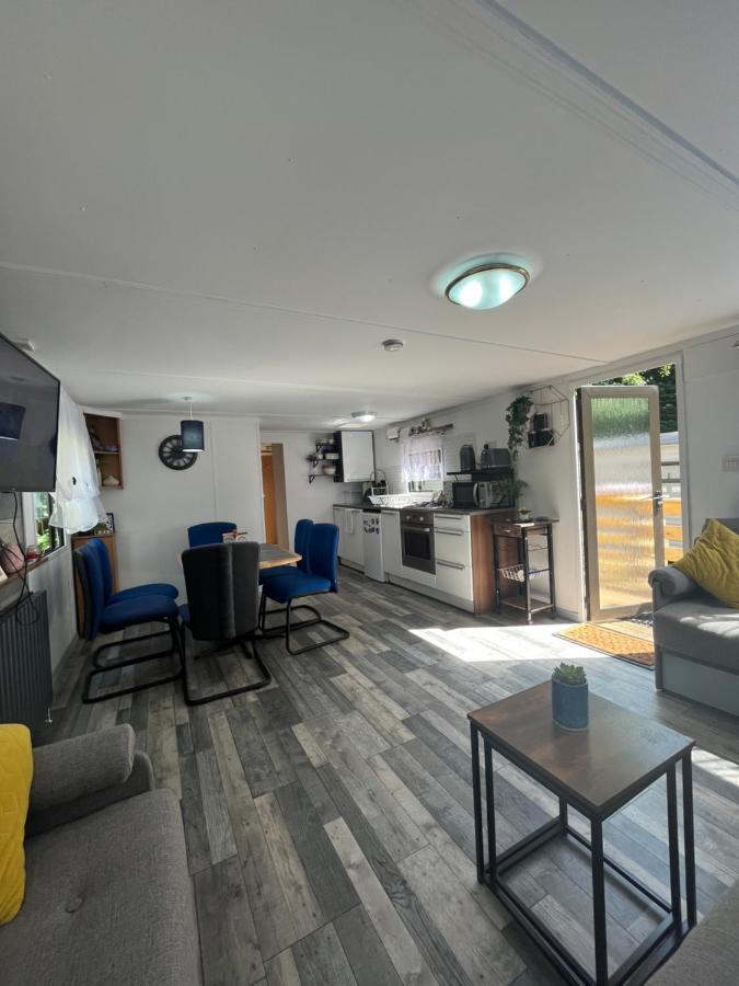 Unique Caravan With Outdoor Space Ballantrae Exterior photo